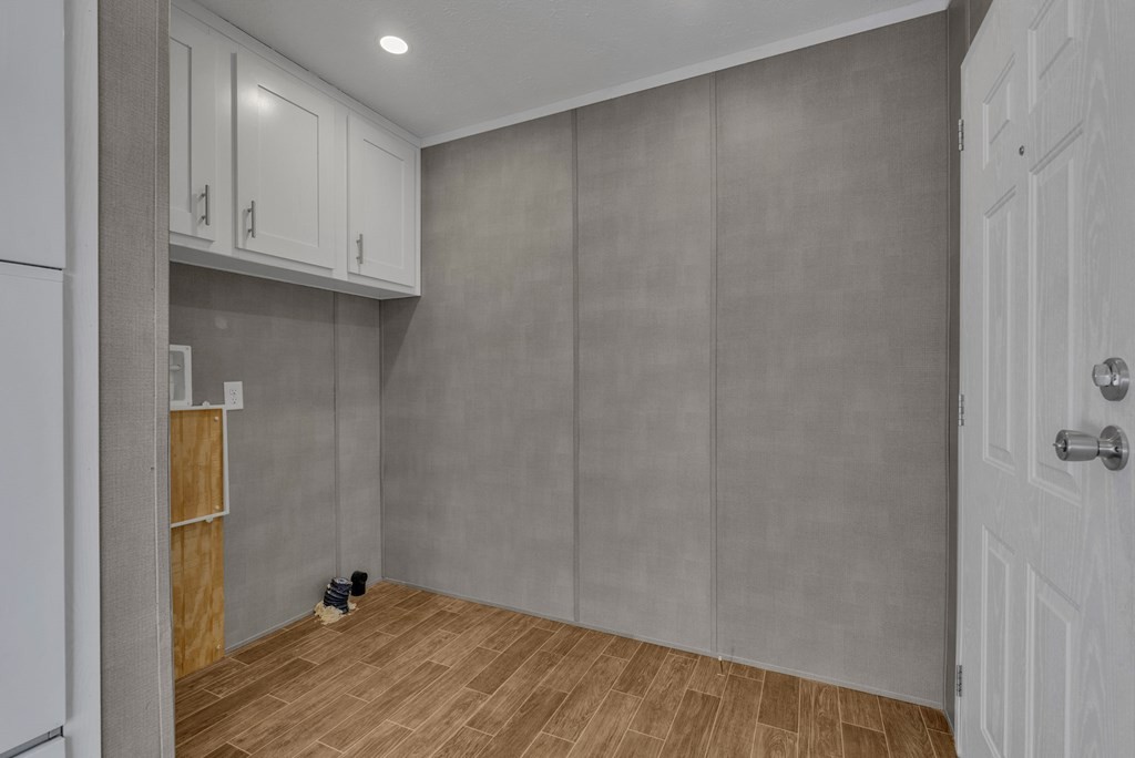 1083 Fanchers Mill Road Sparta, TN 38583 - Photo 30 of 67 a view of a kitchen with wooden floor