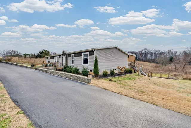 $475,000 | 1083 Fanchers Mill Road, Sparta, TN 38583
