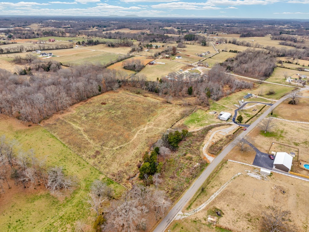1083 Fanchers Mill Road Sparta, TN 38583 - Photo 63 of 67 a view of city and mountain