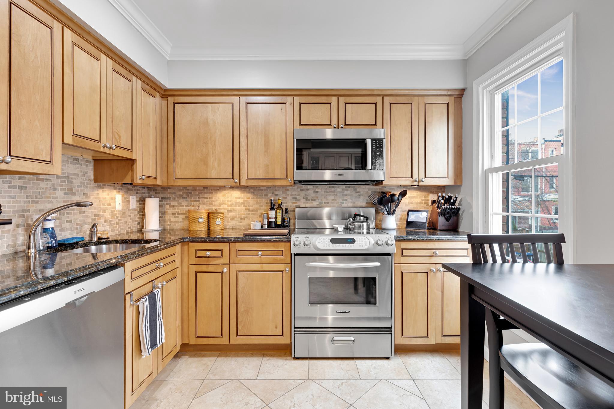 1845 Biltmore Street Northwest Washington, DC 20009 - Photo 11 of 21 Kitchen