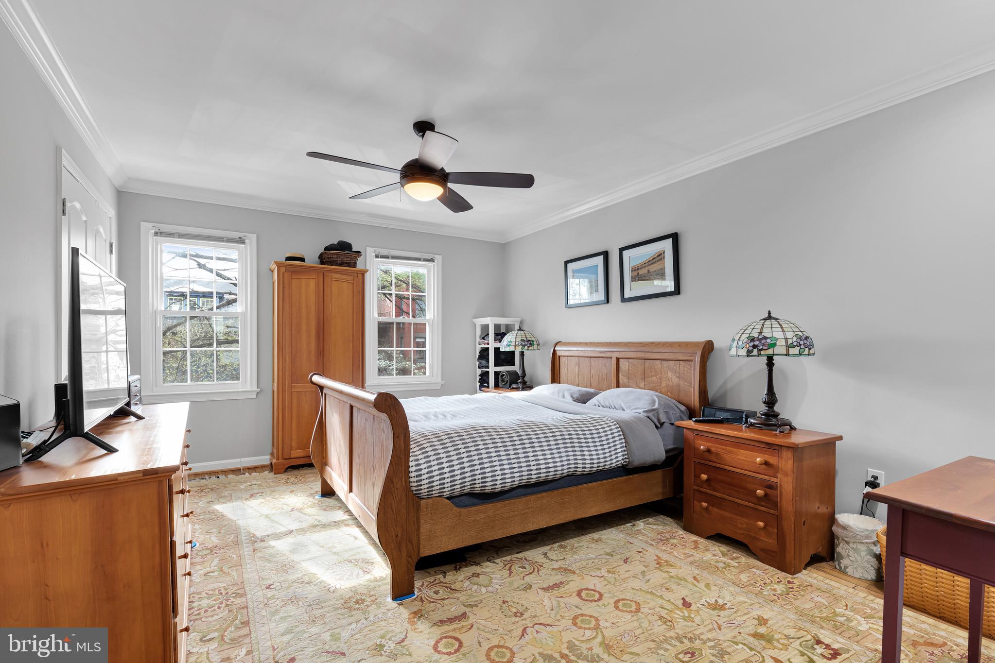 1845 Biltmore Street Northwest Washington, DC 20009 - Photo 14 of 21 Primary Bedroom