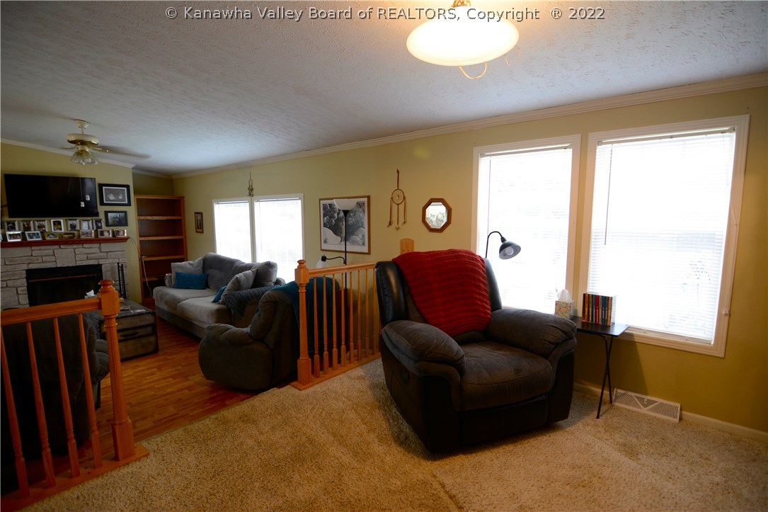 136 Early Lane Ripley, WV 25271 - Photo 10 of 24 Gallery Image 10