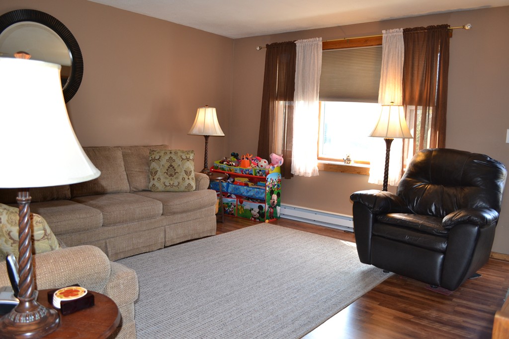 301 Mammoth Road, Unit 7 Lowell, MA 01854 - Photo 4 of 17