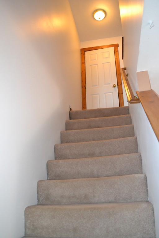 301 Mammoth Road, Unit 7 Lowell, MA 01854 - Photo 10 of 17