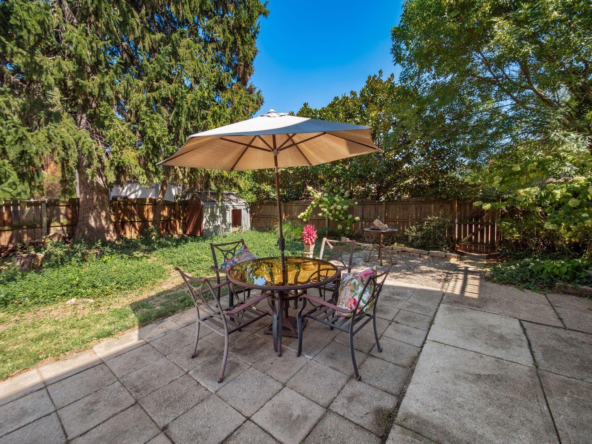2424 Sherwood Road Bexley, OH 43209 - Photo 64 of 92 Rear Patio