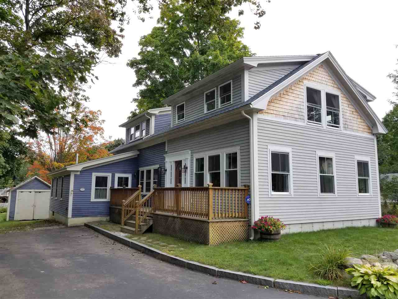 207 Dearborn Road Pembroke, NH 03275 - Photo 3 of 38 Gallery Image 3