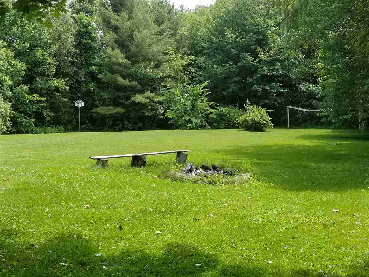 207 Dearborn Road Pembroke, NH 03275 - Photo 36 of 38 Gallery Image 36