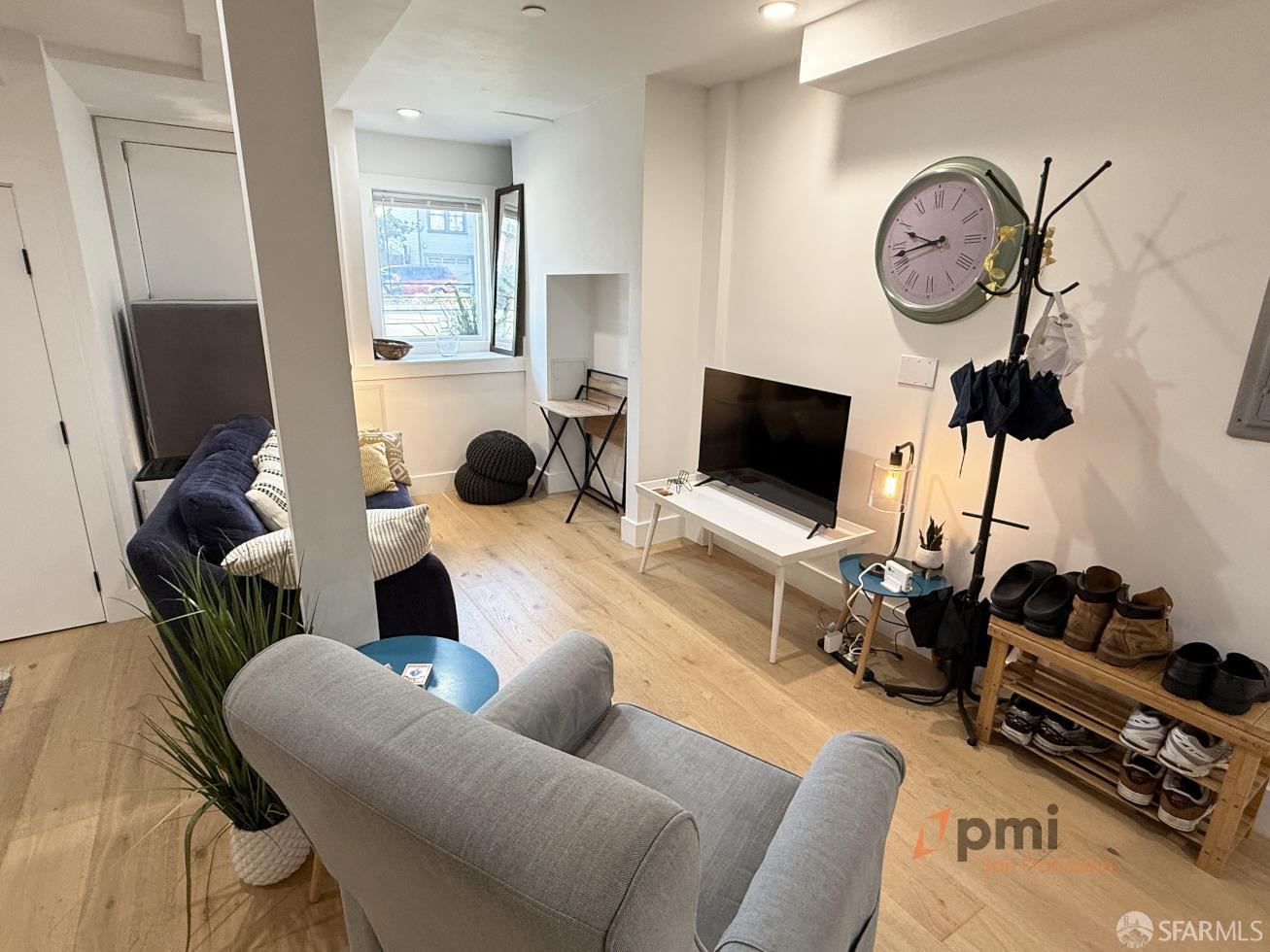 1139 Potrero Avenue, Unit 1137A San Francisco, CA 94110 - Photo 2 of 10