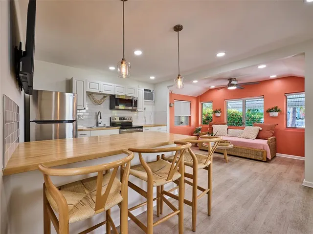 $3,100 | 306 North J Street, Lake Worth Beach, FL 33460