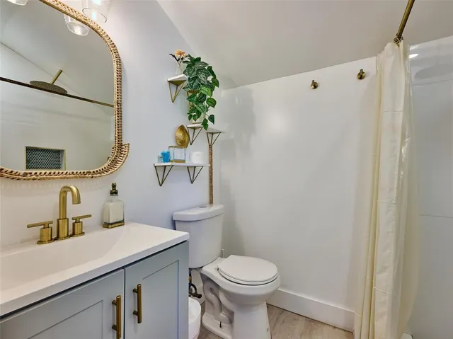 $3,100 | 306 North J Street, Lake Worth Beach, FL 33460