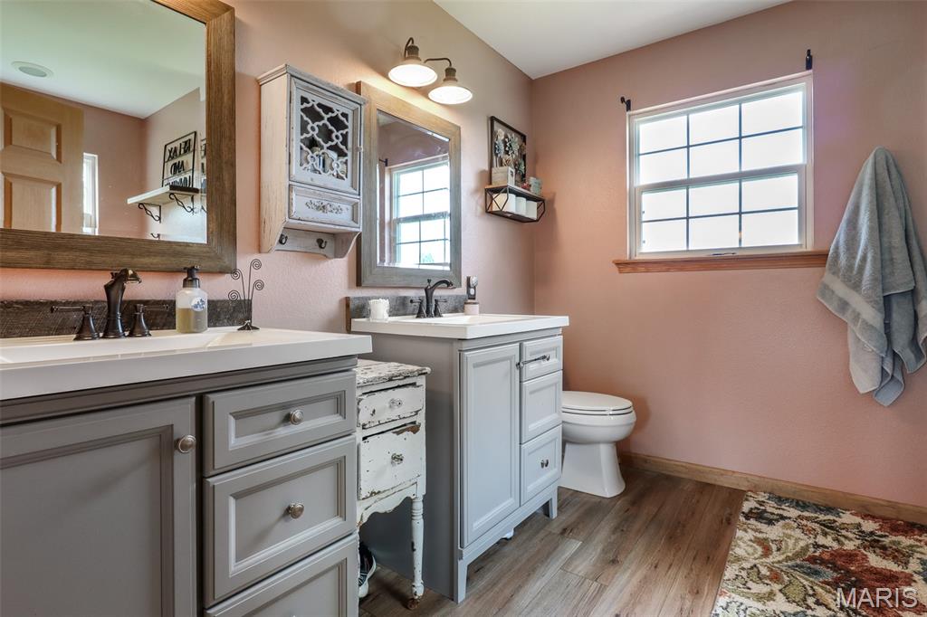 301 Ridgewood Court Farmington, MO 63640 - Photo 25 of 55