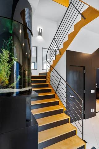 $1,150,000 | 1128 Kenwood Parkway, Minneapolis, MN 55403