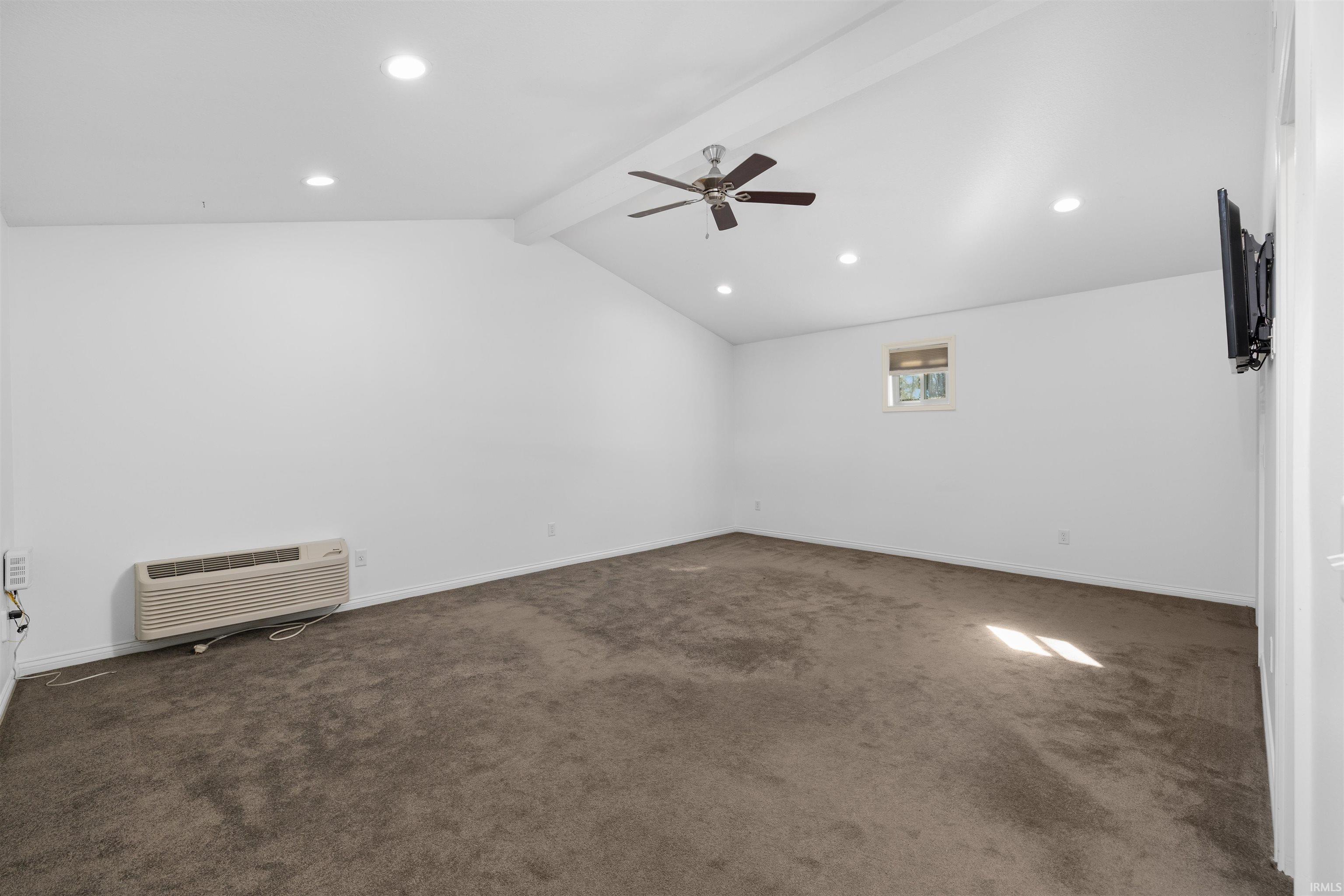 10012 Hosler Road Leo, IN 46765 - Photo 12 of 38 Gallery Image 12