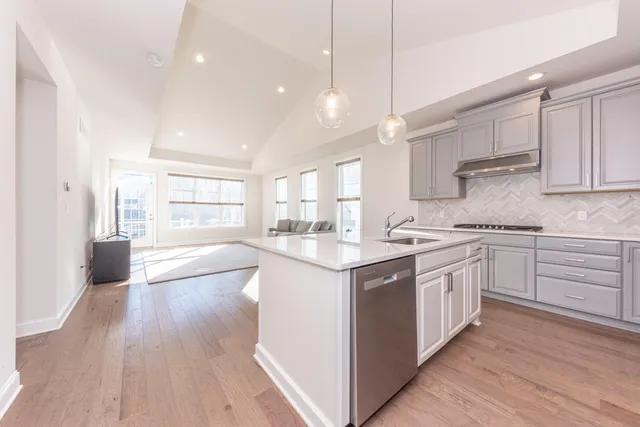 $660,000 | 3341 Roseford Boulevard, Ann Arbor, MI 48105