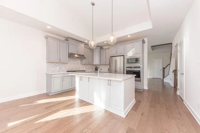 $660,000 | 3341 Roseford Boulevard, Ann Arbor, MI 48105