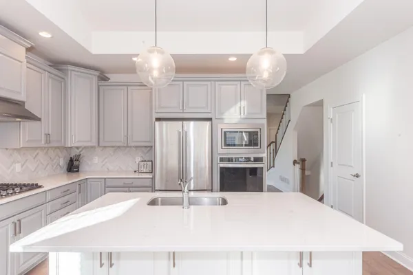 $650,000 | 3341 Roseford Boulevard, Ann Arbor, MI 48105