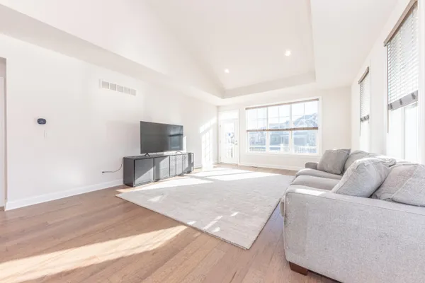 $650,000 | 3341 Roseford Boulevard, Ann Arbor, MI 48105