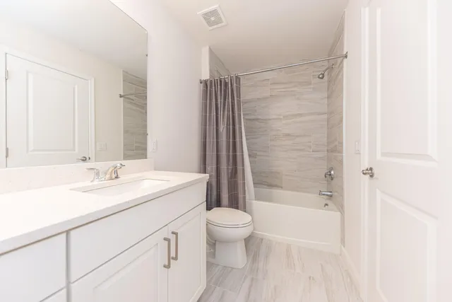 $660,000 | 3341 Roseford Boulevard, Ann Arbor, MI 48105