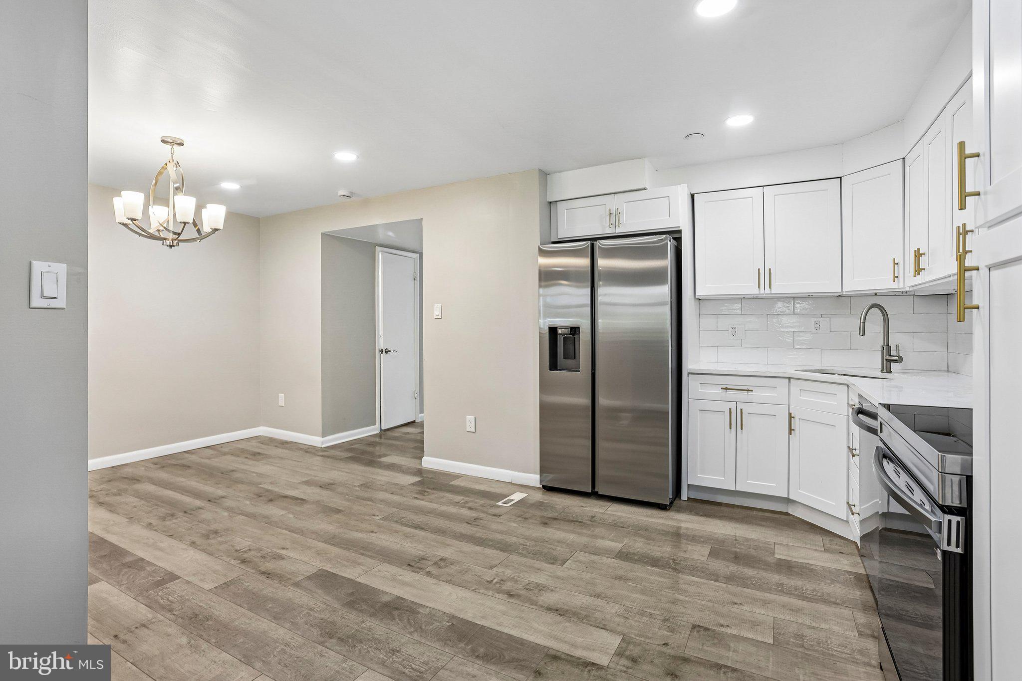 4008 Powell Road Brookhaven, PA 19015 - Photo 10 of 34 Modern kitchen with open layout charm.