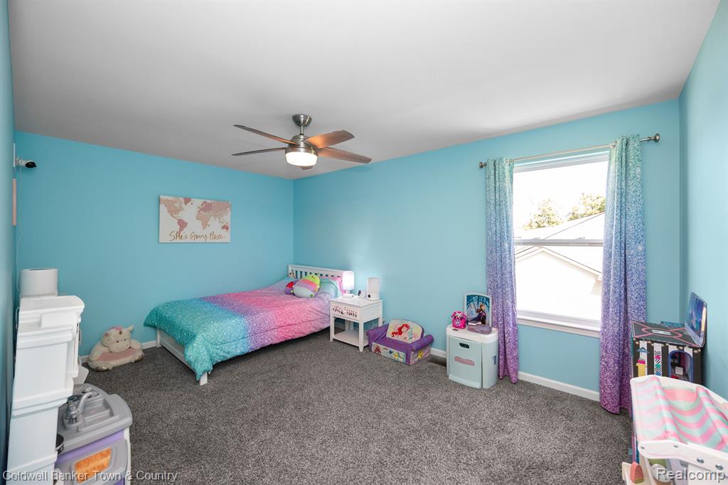 1228 Cannonade Loop Howell, MI 48843 - Photo 32 of 49 Gallery Image 32