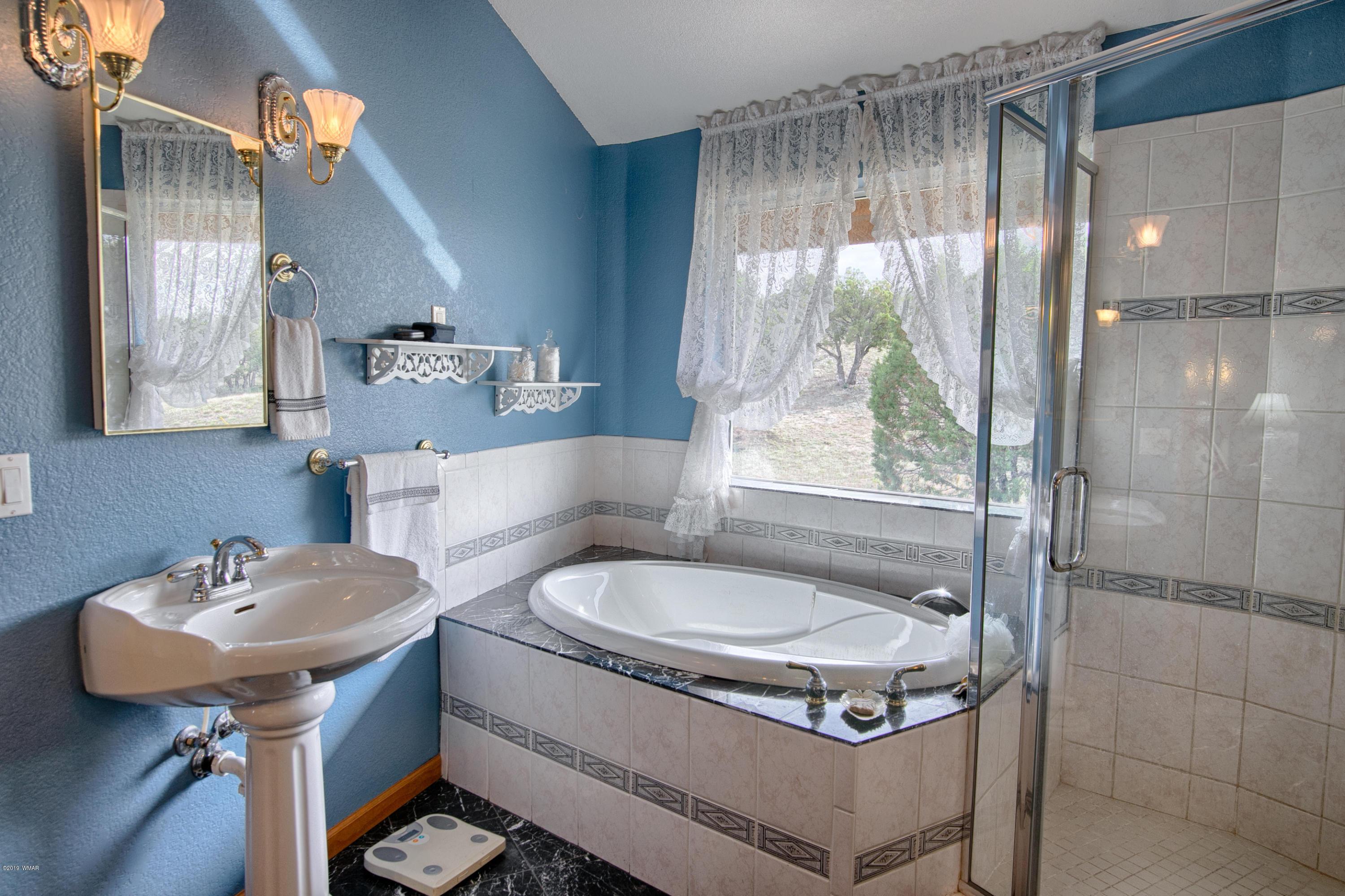 1587 Xavier Road Show Low, AZ 85901 - Photo 21 of 30