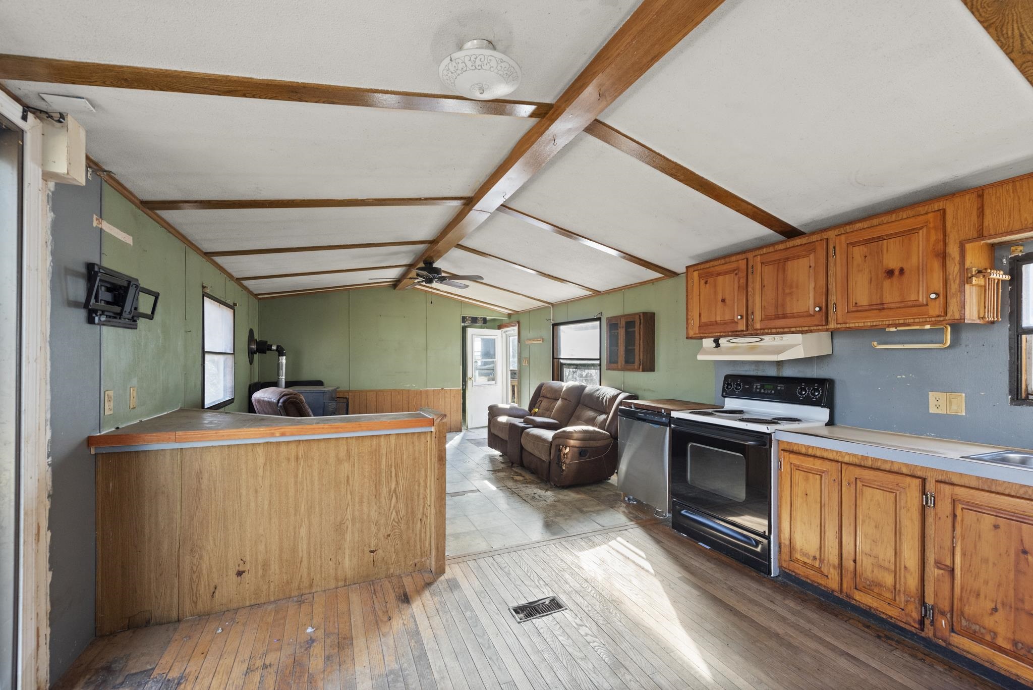 129 Meredith Center Road, Unit 8 Meredith, NH 03253 - Photo 20 of 21