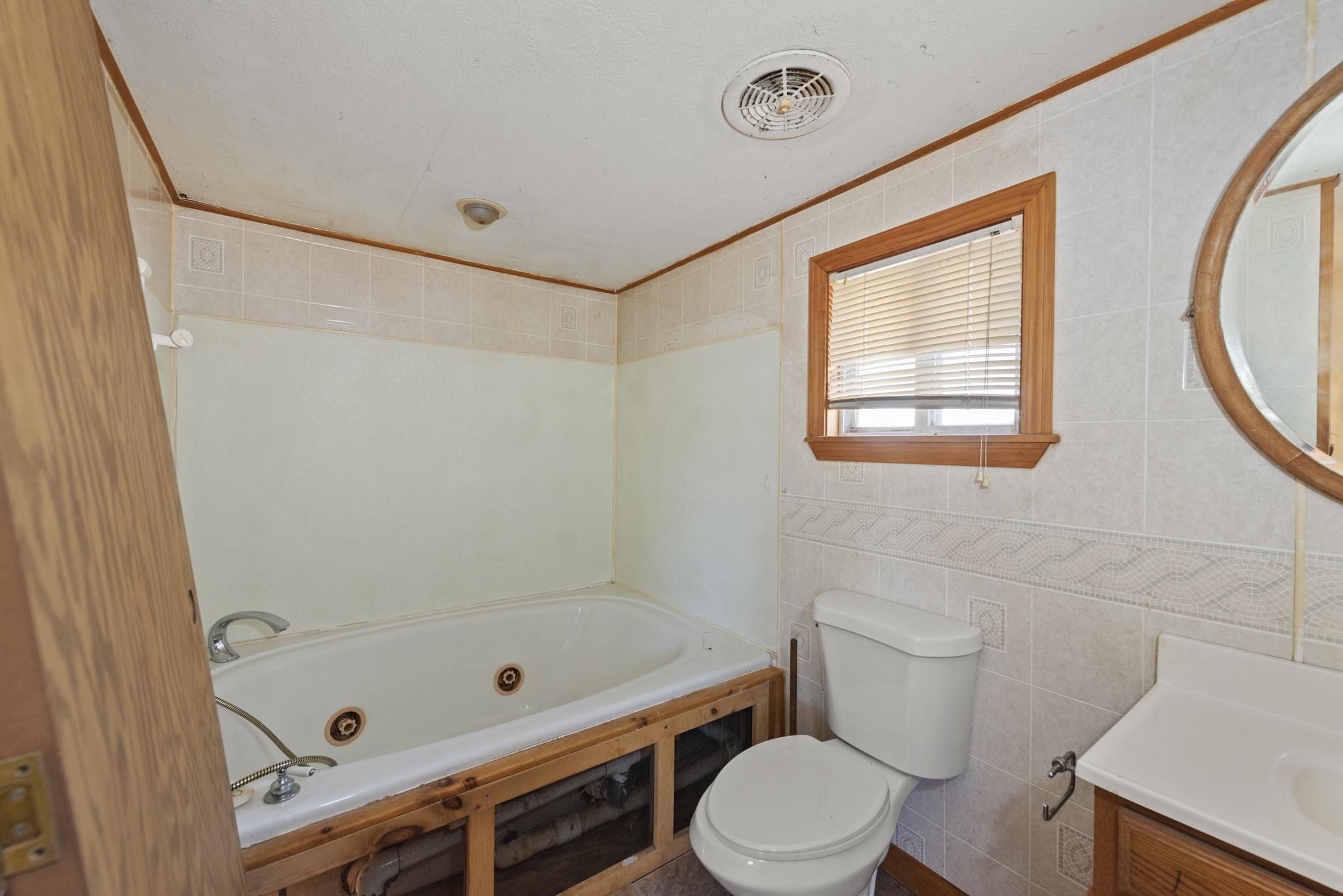 129 Meredith Center Road, Unit 8 Meredith, NH 03253 - Photo 9 of 21
