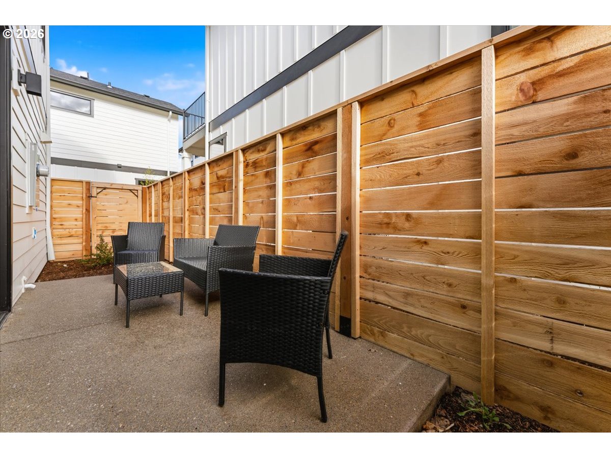 804 3rd Street, Unit C1 Lake Oswego, OR 97034 - Photo 16 of 34