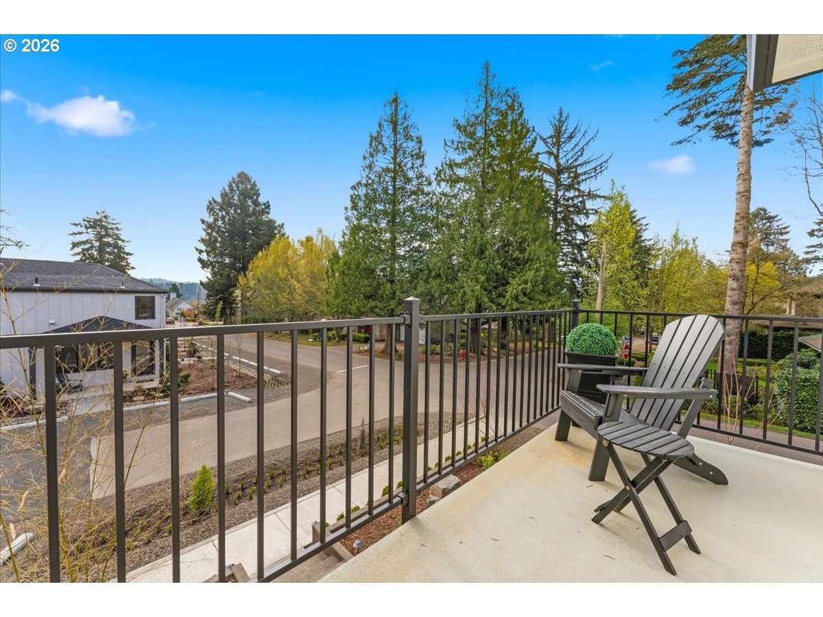 804 3rd Street, Unit C1 Lake Oswego, OR 97034 - Photo 25 of 34