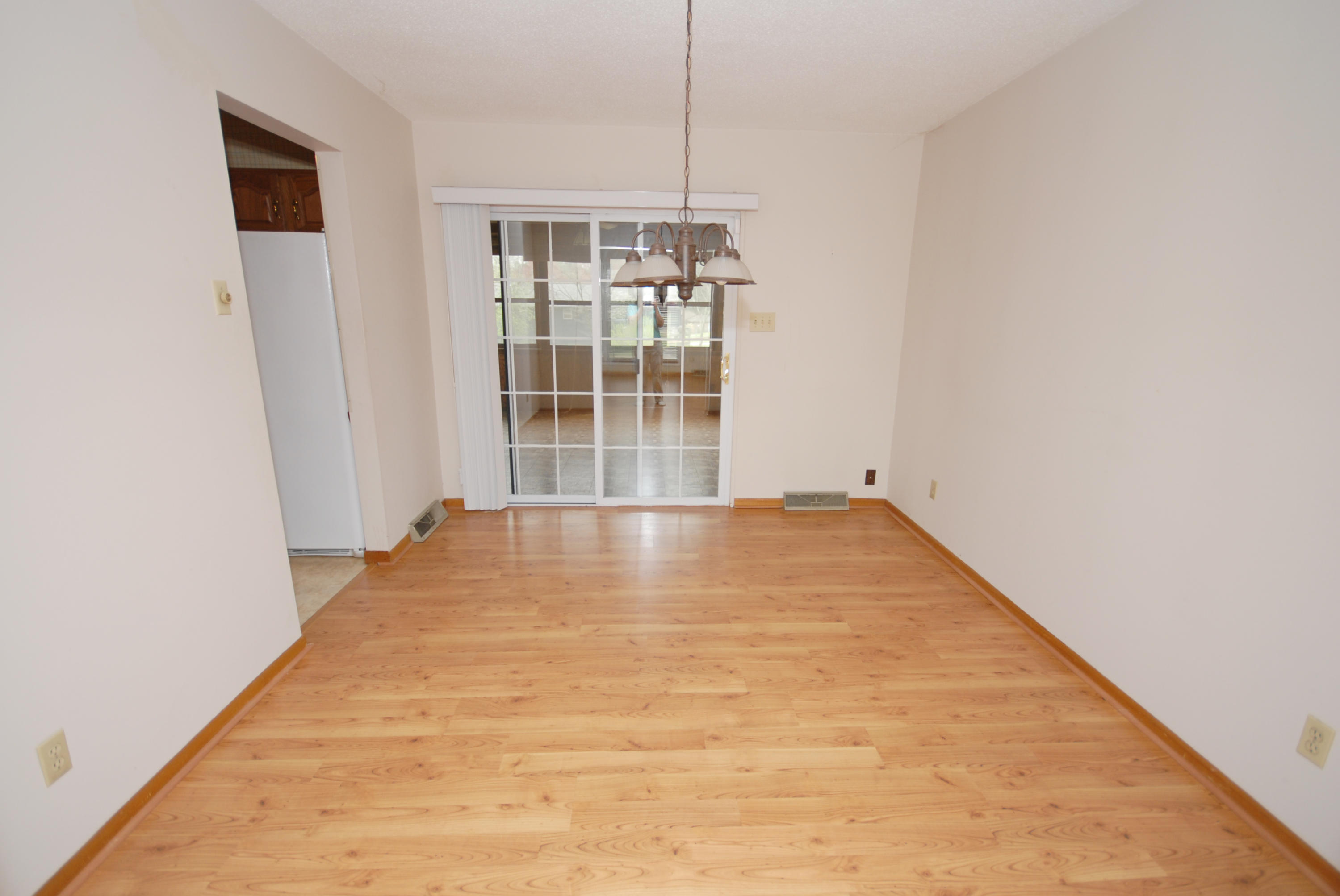 1117 Roderick Road Knoxville, TN 37923 - Photo 22 of 32 DiningRoomB
