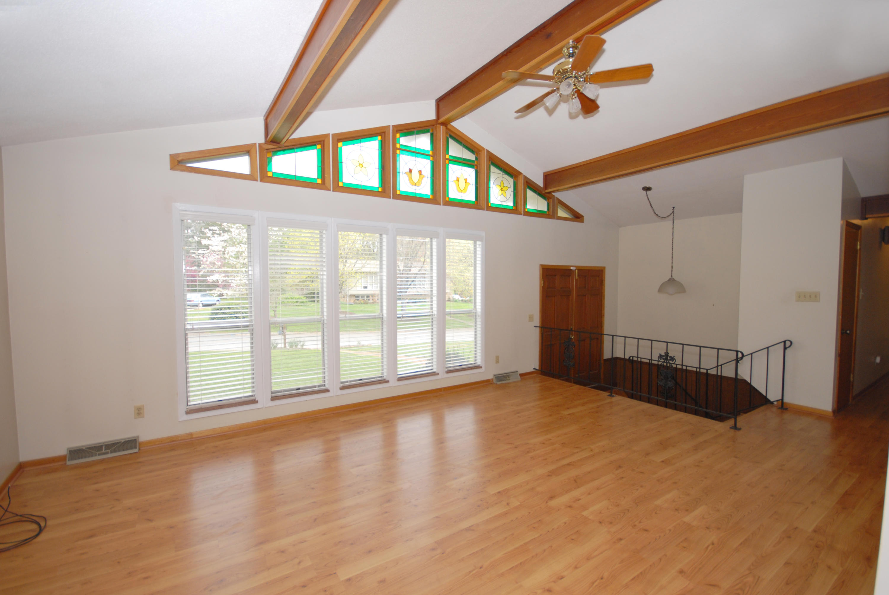 1117 Roderick Road Knoxville, TN 37923 - Photo 27 of 32 LivingRoomA