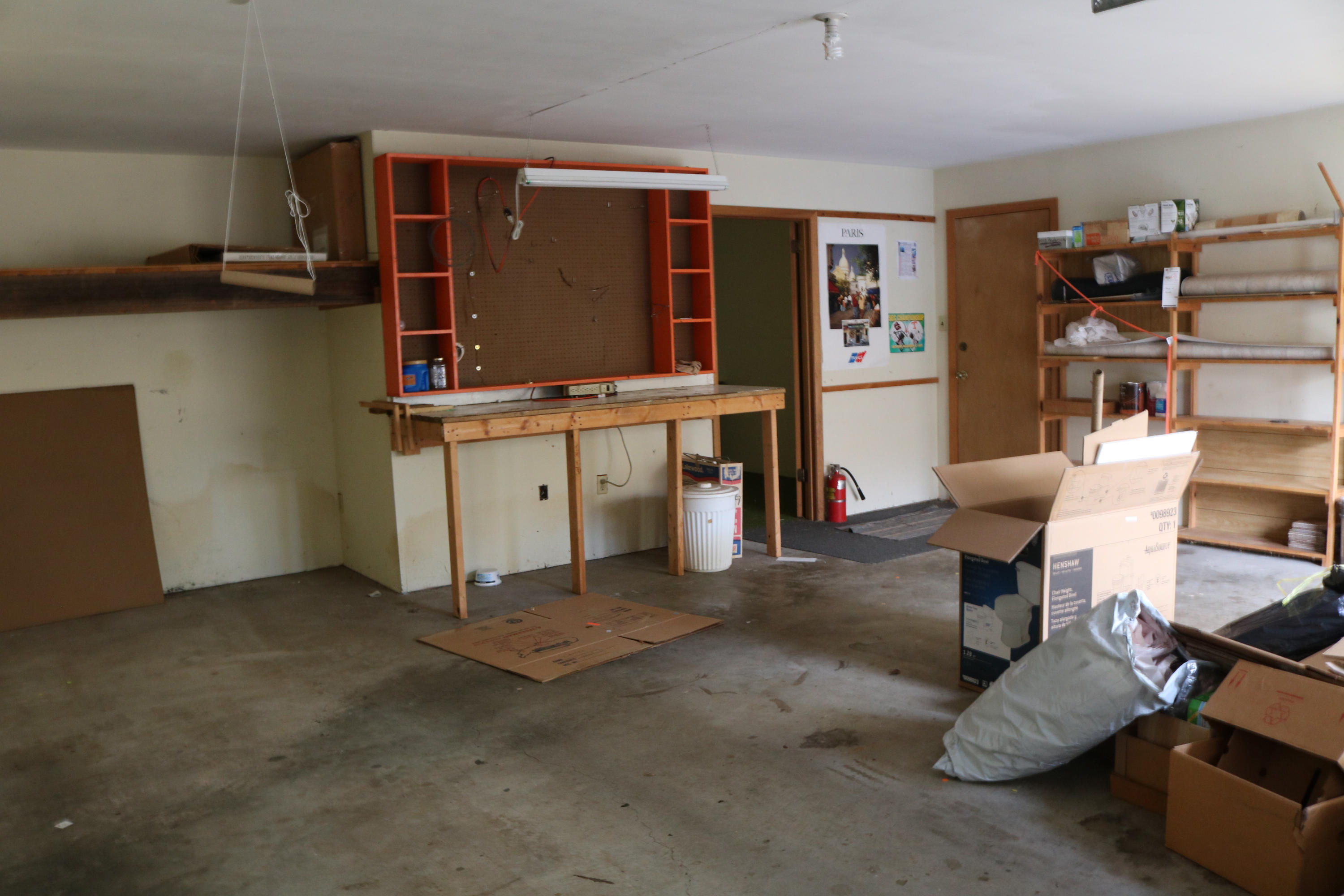 1117 Roderick Road Knoxville, TN 37923 - Photo 8 of 32 DetachedGarage2BaysWorkbench