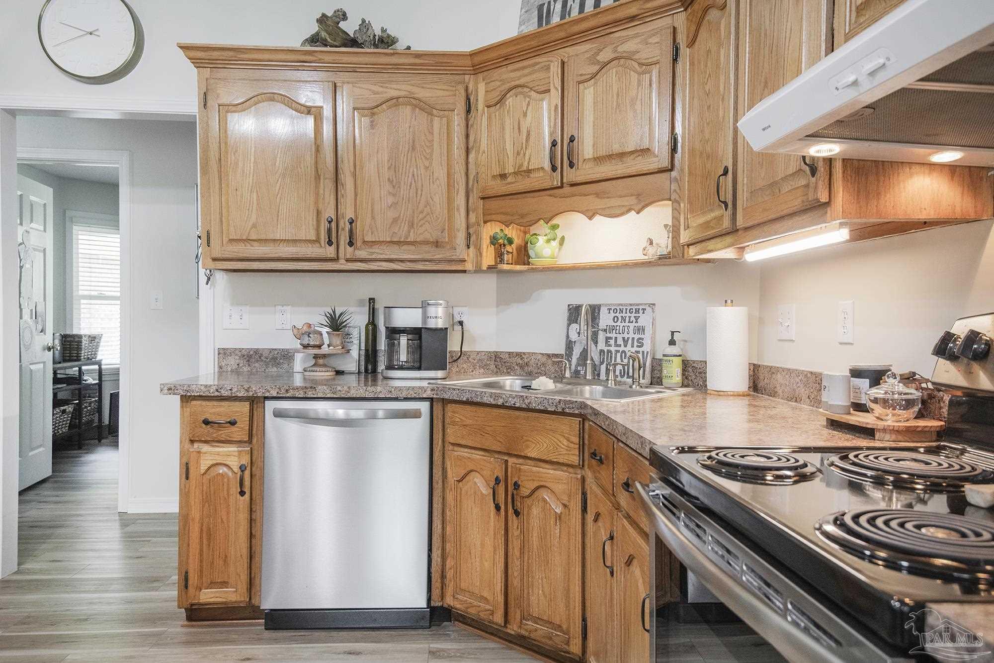 4408 Bellwood Circle Pace, FL 32571 - Photo 14 of 40