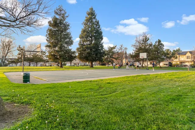 $1,389,000 | 357 Sunnyslope Drive, Fremont, CA 94536