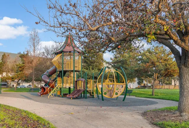 $1,389,000 | 357 Sunnyslope Drive, Fremont, CA 94536