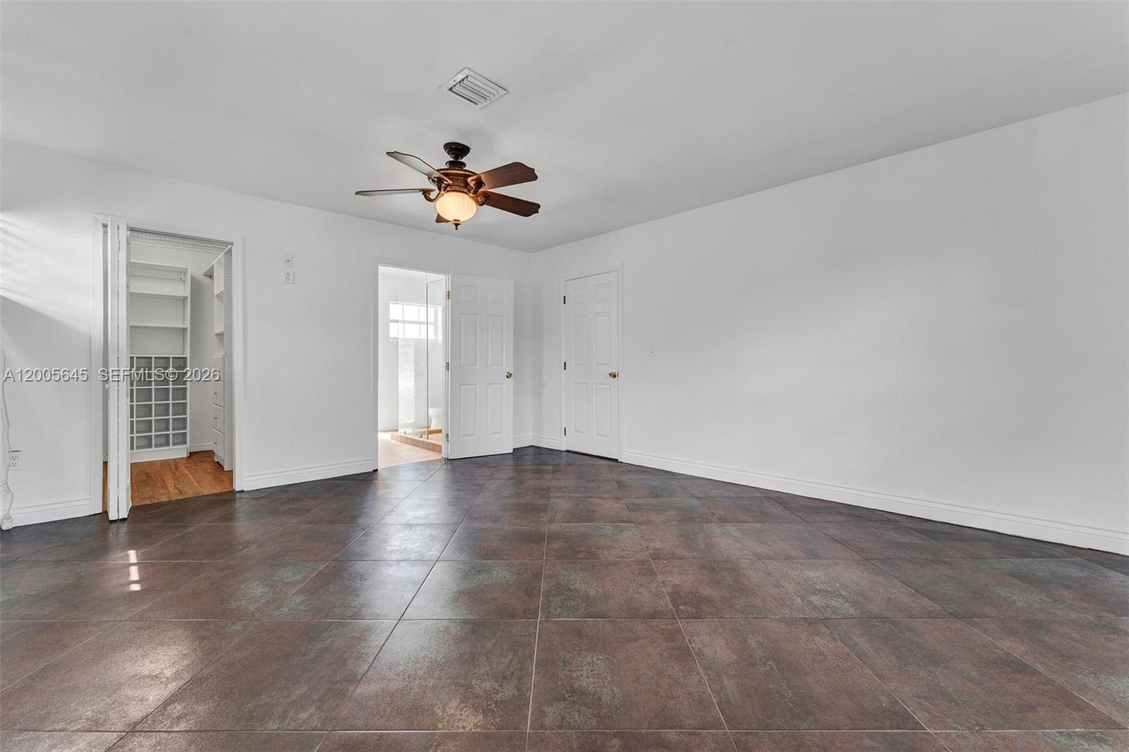 9750 Southwest 74th Street Miami, FL 33173 - Photo 14 of 35
