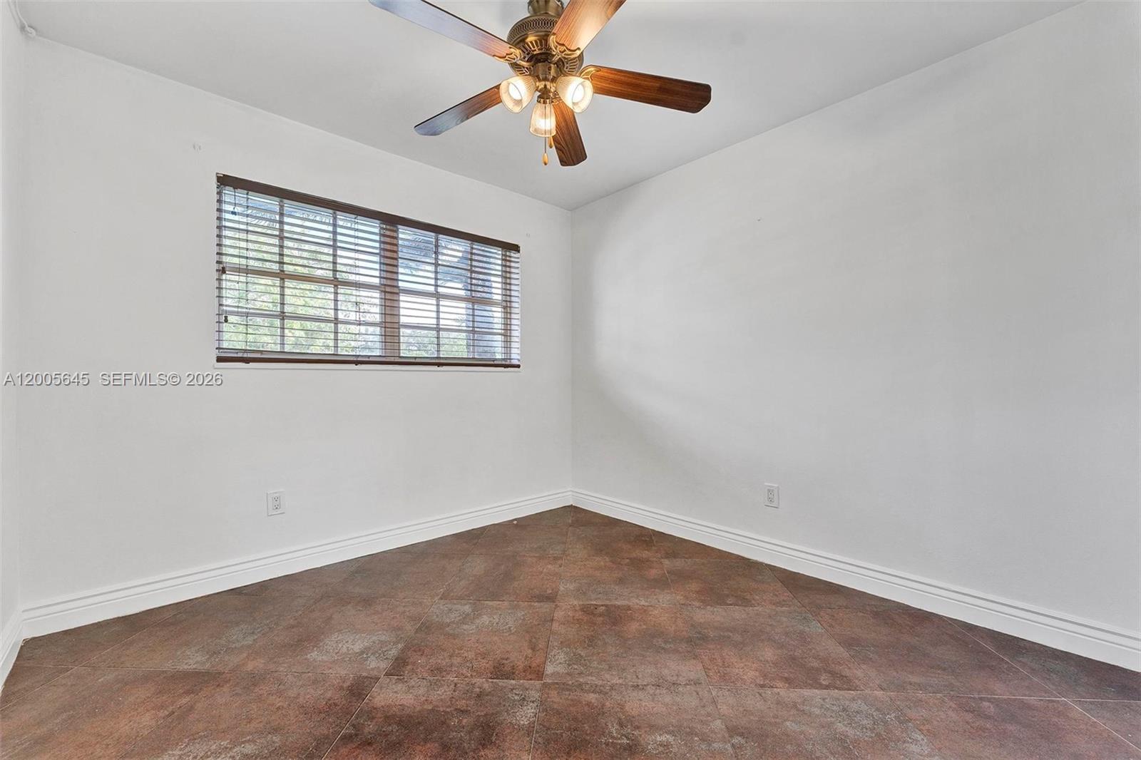 9750 Southwest 74th Street Miami, FL 33173 - Photo 17 of 35