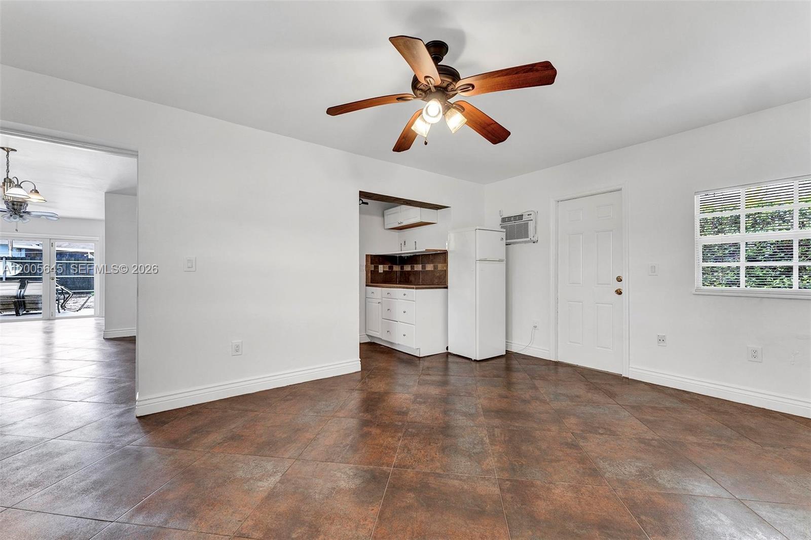 9750 Southwest 74th Street Miami, FL 33173 - Photo 22 of 35