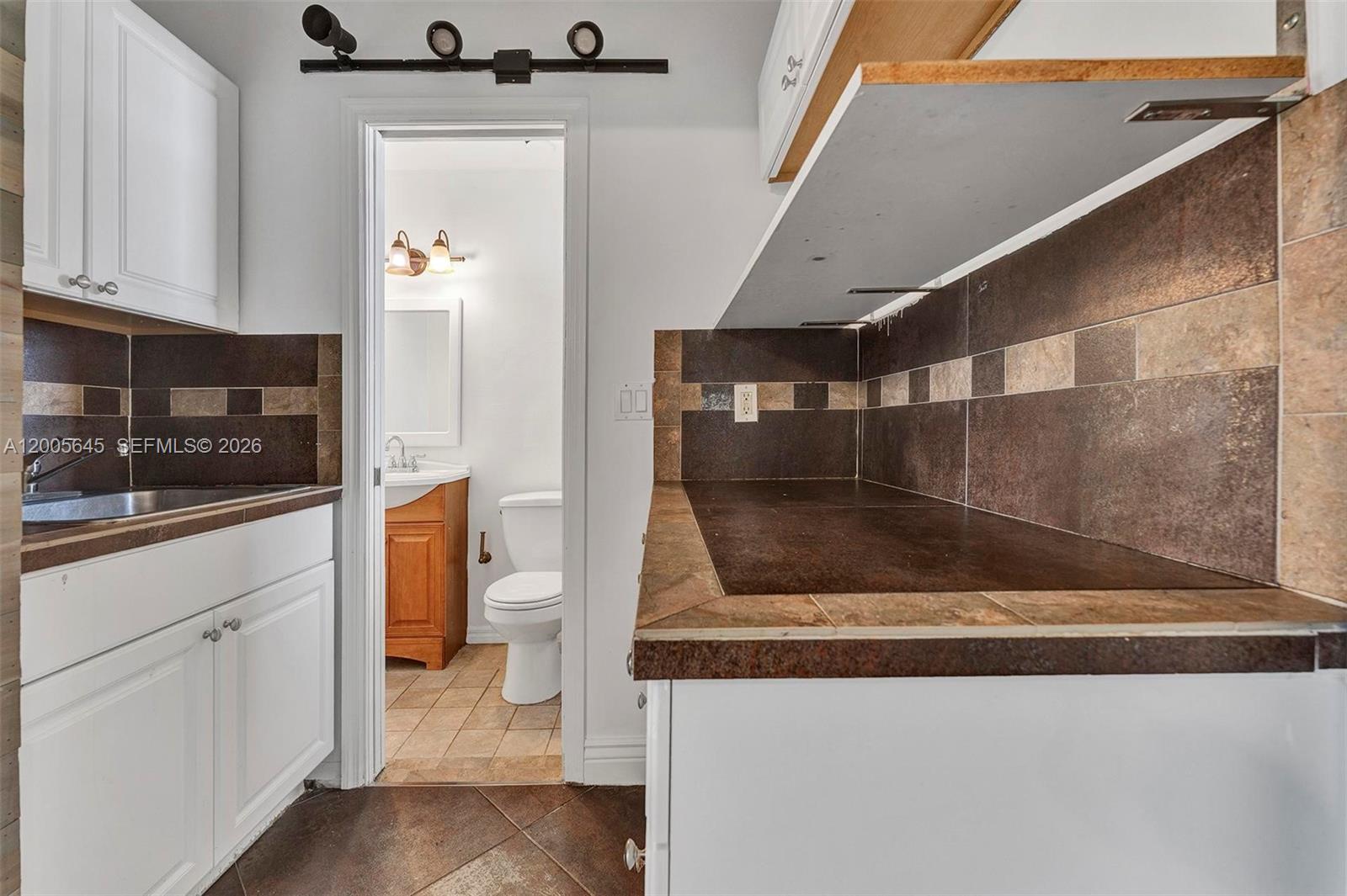 9750 Southwest 74th Street Miami, FL 33173 - Photo 24 of 35