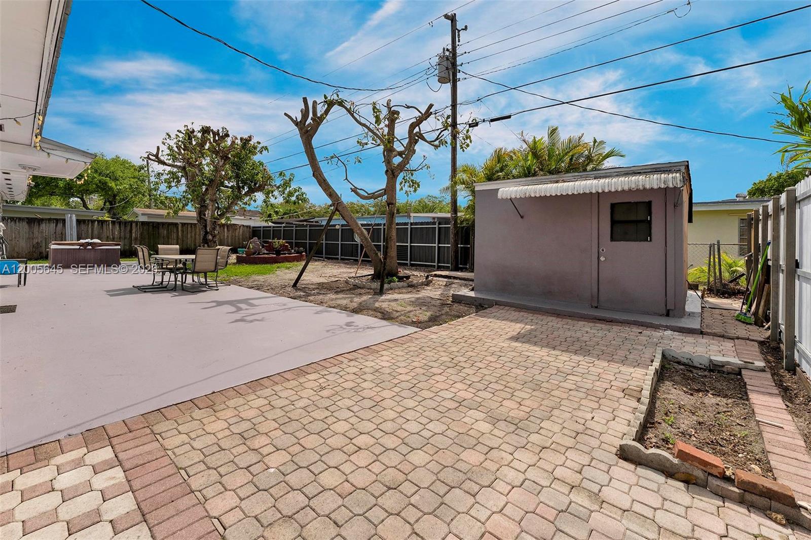 9750 Southwest 74th Street Miami, FL 33173 - Photo 30 of 35