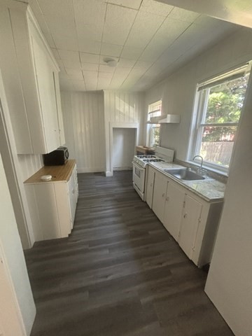11 Fortesque Terrace, Unit 1 Lynn, MA 01902 - Photo 6 of 18