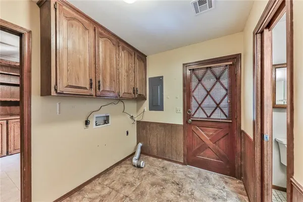 $225,000 | 1301 Crestwood Street, Coffeyville, KS 67337