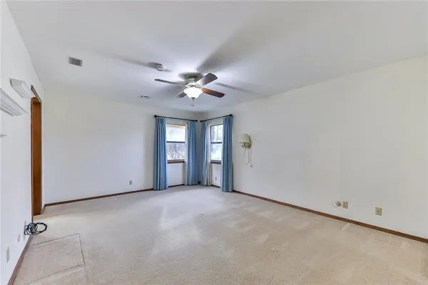 $225,000 | 1301 Crestwood Street, Coffeyville, KS 67337