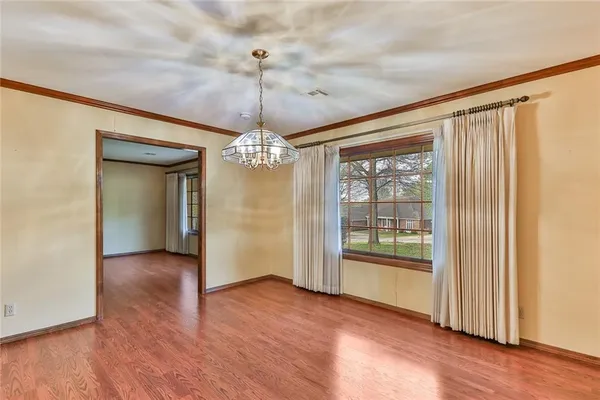 $225,000 | 1301 Crestwood Street, Coffeyville, KS 67337