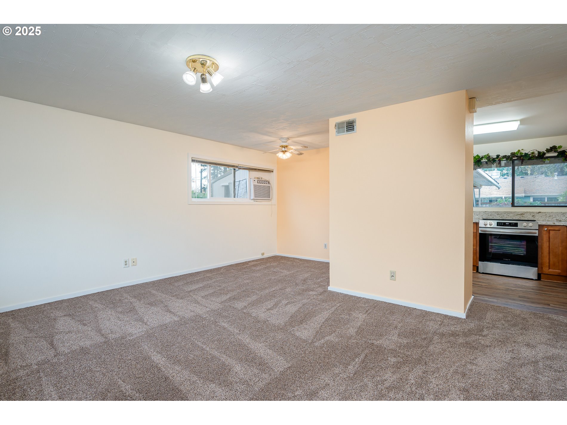 13020 Northeast San Rafael Street Portland, OR 97230 - Photo 17 of 35 a view of a livingroom with a furniture