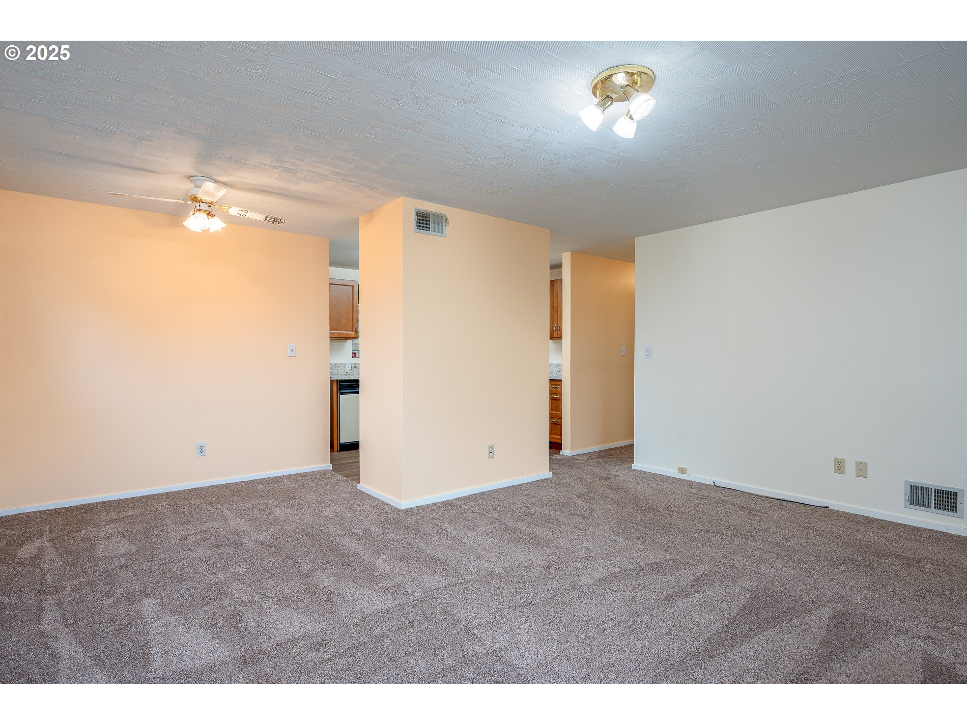 13020 Northeast San Rafael Street Portland, OR 97230 - Photo 19 of 35 a view of an empty room