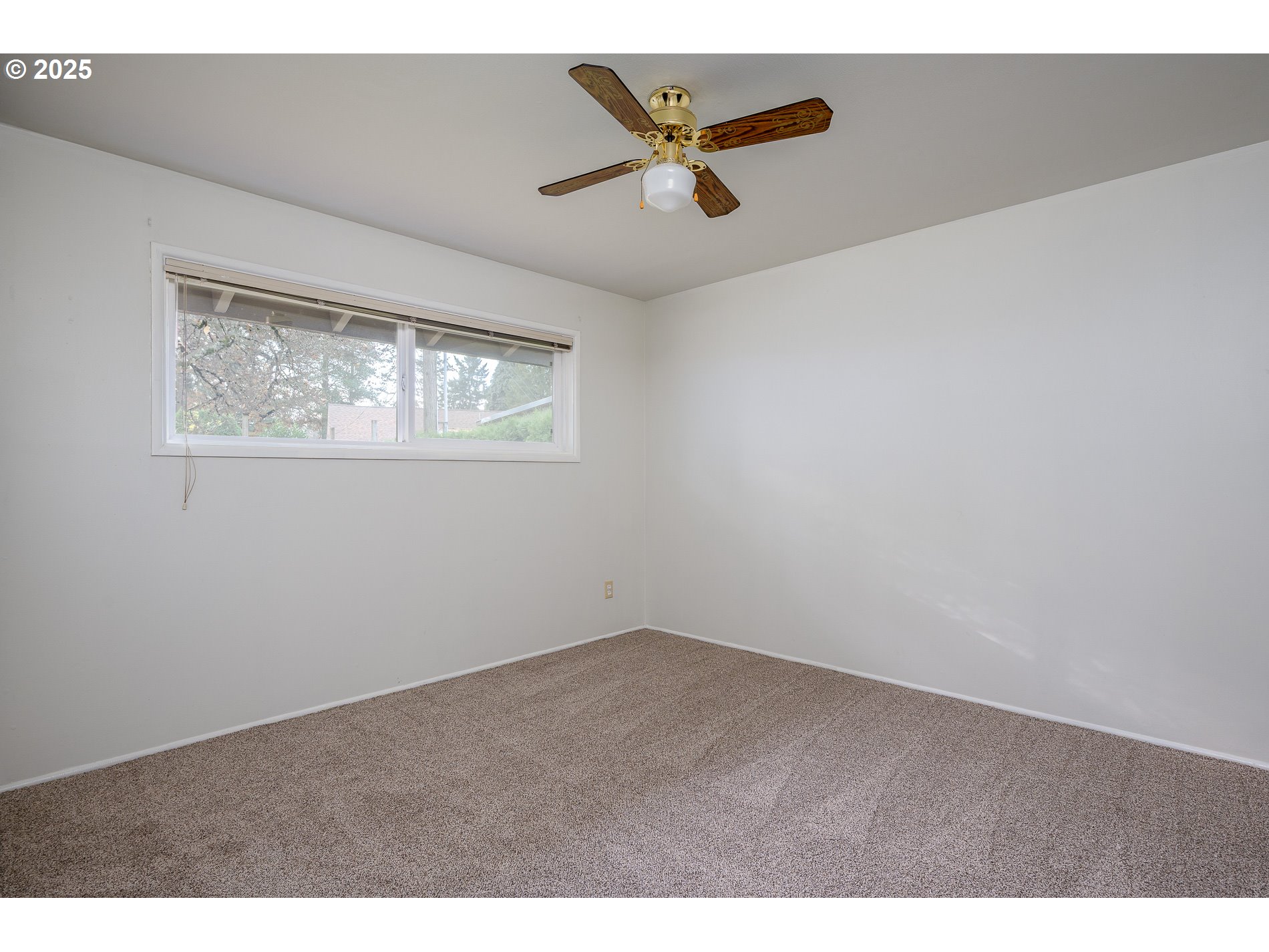13020 Northeast San Rafael Street Portland, OR 97230 - Photo 23 of 35 a view of an empty room with window
