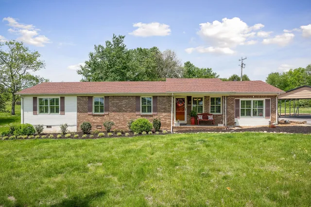 $1,250,000 | 1051 Herman Lance Road, Morrison, TN 37357