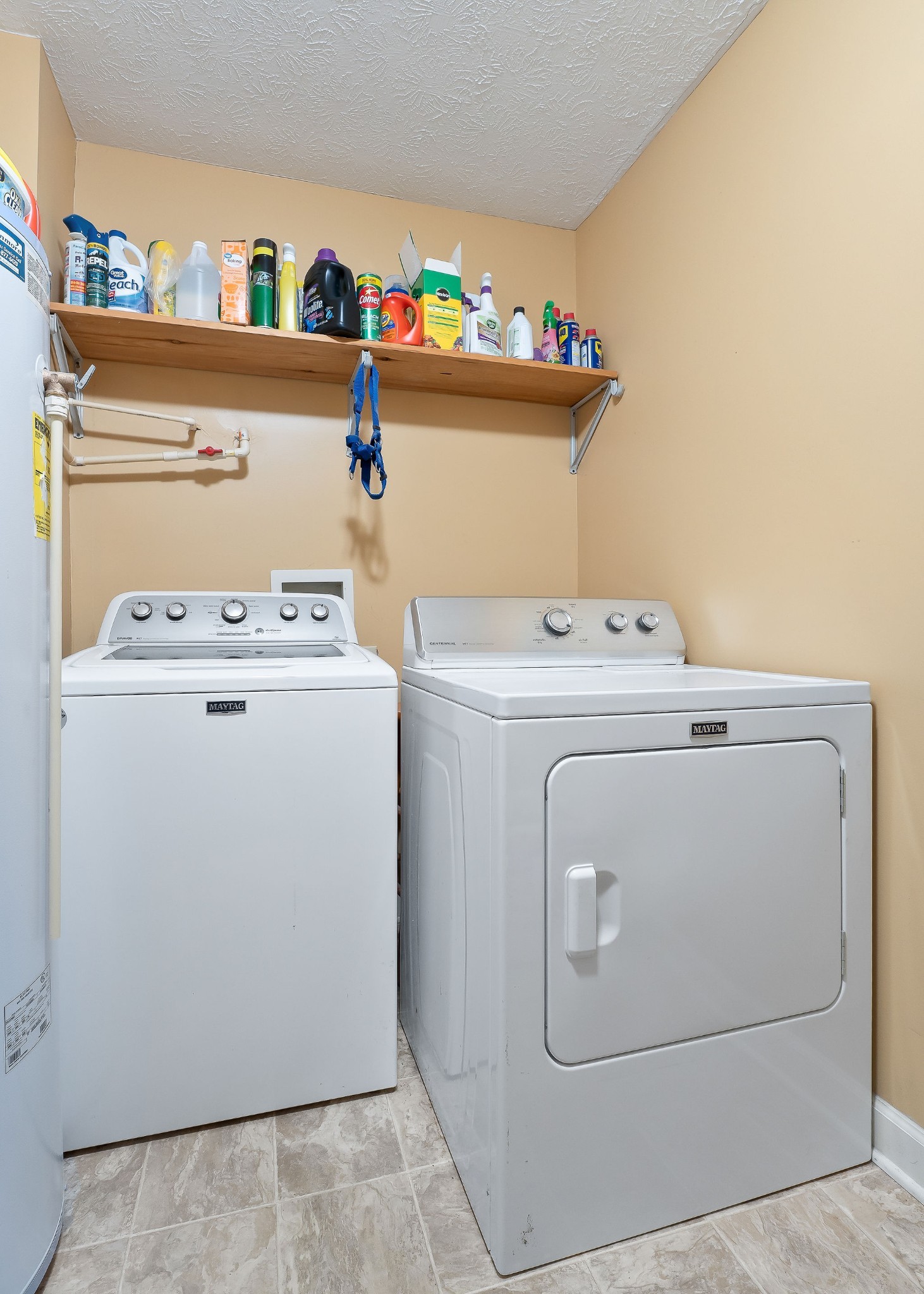 1051 Herman Lance Road Morrison, TN 37357 - Photo 27 of 57 a utility room with dryer and washer