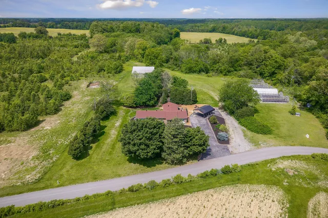 $1,250,000 | 1051 Herman Lance Road, Morrison, TN 37357